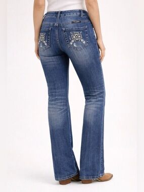 Cowgirl Tuff Bootcut Jeans Size 28 Western Embroidered Pockets Mid Wash